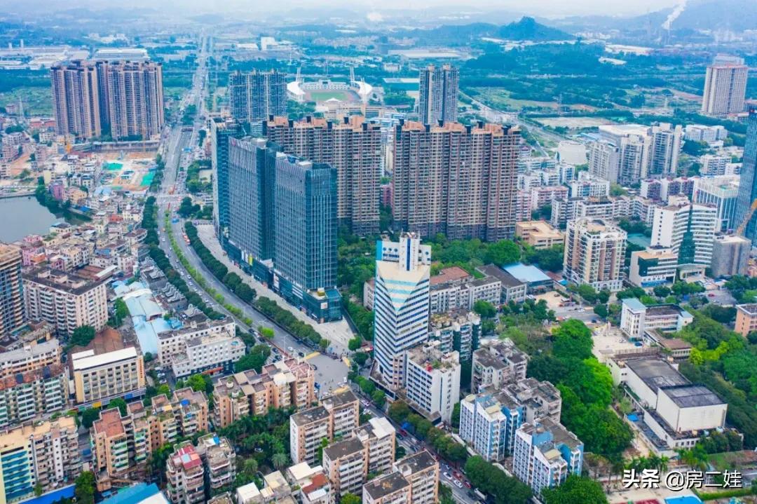 广州的白云山为什么不在白云区,广州市白云区vs黄埔区