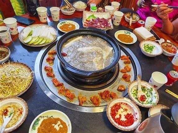 8月格聂c线,8月走格聂南线穿什么