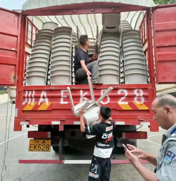 新东方老板俞敏洪现在怎么样,新东方老板俞敏洪讲了什么