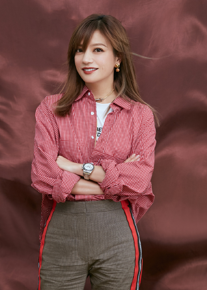 赵薇短发刘海,赵薇齐刘海短发