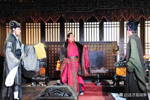 刘禅是真的假糊涂,刘禅面对诸葛亮为什么装傻