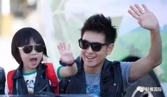 谁来请我喝杯星巴克？学星巴克玩转社交营销