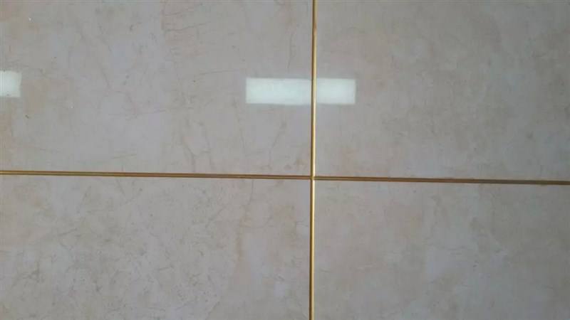 自己美缝环氧彩砂还是美缝剂方便,家庭美缝一般用什么美缝剂最好