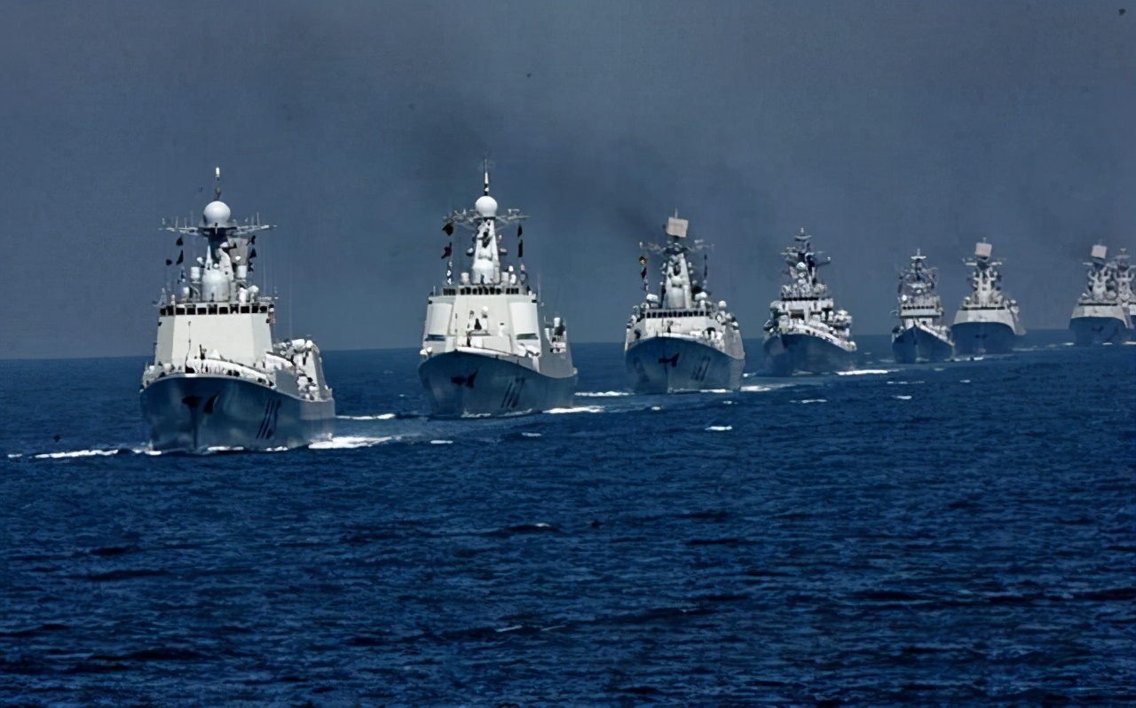 若中美开战将以什么形式对抗？是动用枪支火炮，还是海上拼*刀刺**？