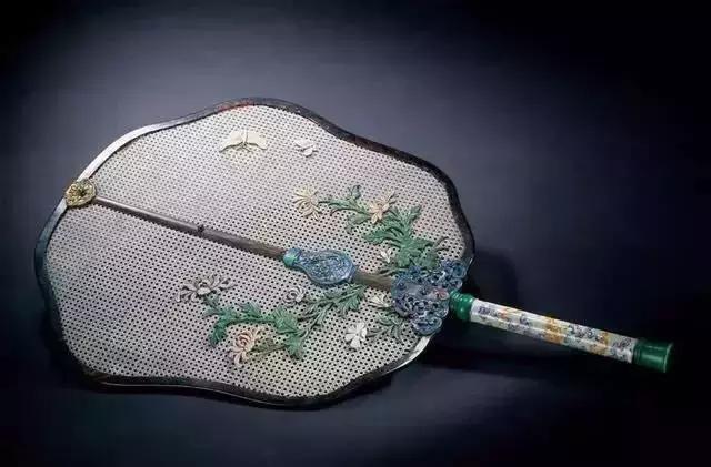 古代女人的首饰,古代女子的首饰描写