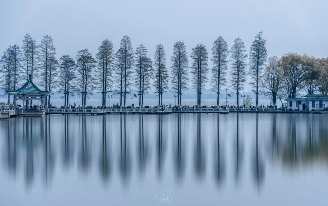 武汉重启震撼视频,武汉重启全程