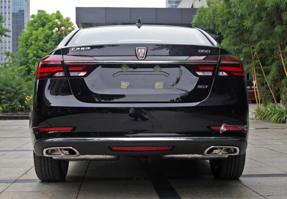 堪称最失败B级车，长近5米，丐版扭矩350N·m，却16万起没啥人买