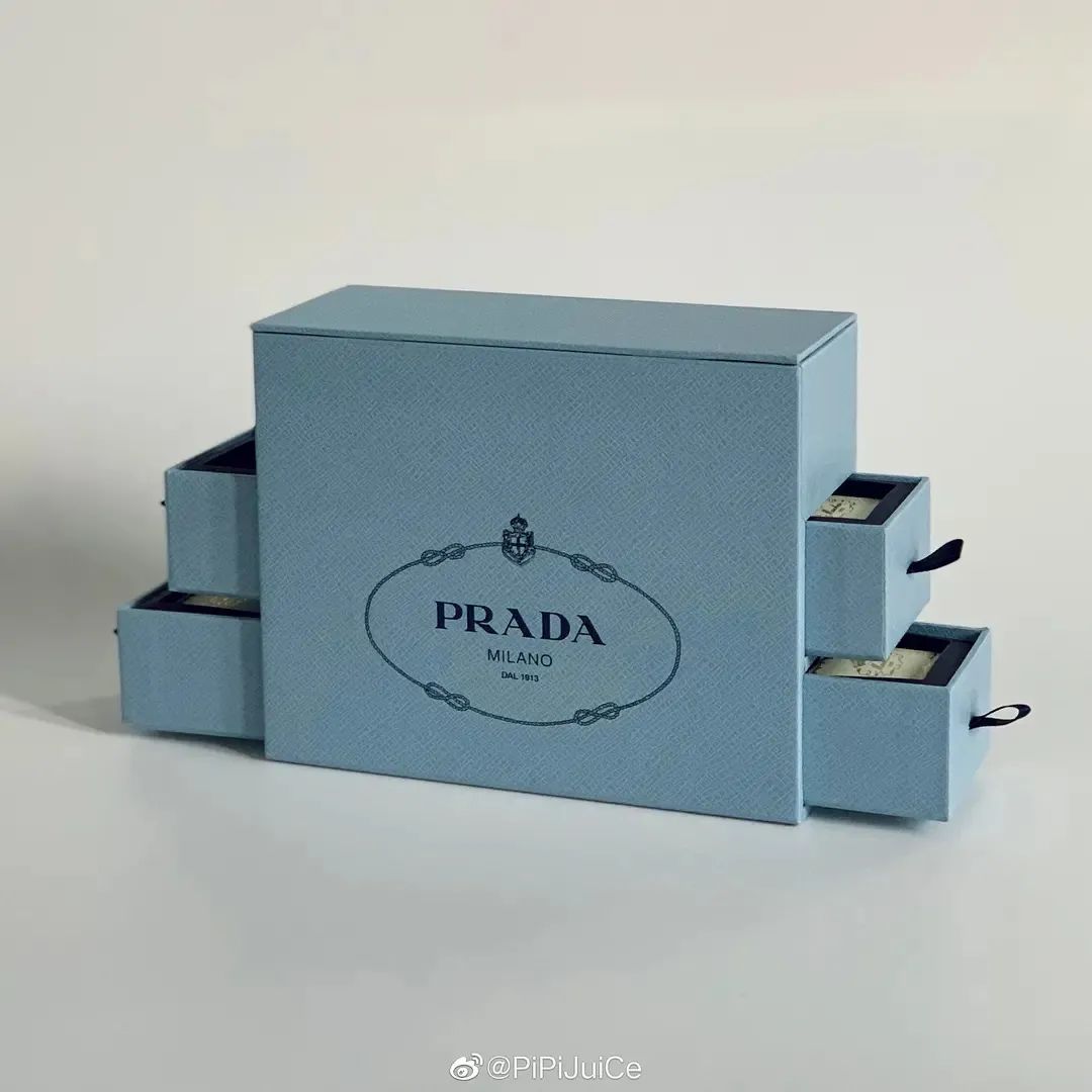 太奢侈了!LV、迪奥、爱马仕的月饼,美到不忍心吃