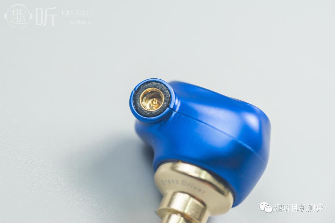 阿思翠入耳耳机,阿思翠飞鱼座耳机