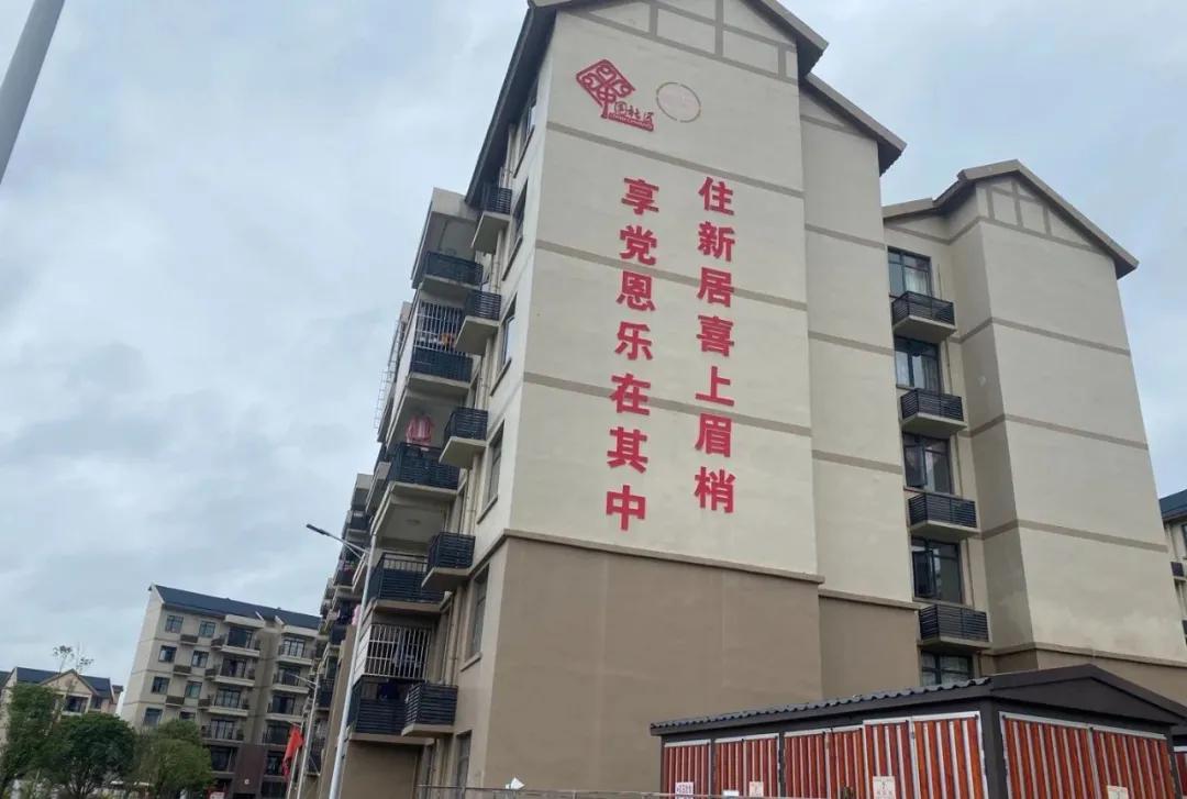 鍐滄皯鏃ユ姤鎵惰传,鍐滄皯鏃ユ姤绯诲垪鎶ラ亾