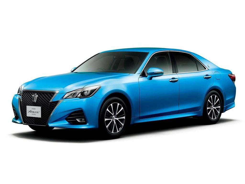 皇冠对比锐志,05款的锐志和05款的皇冠哪个更好