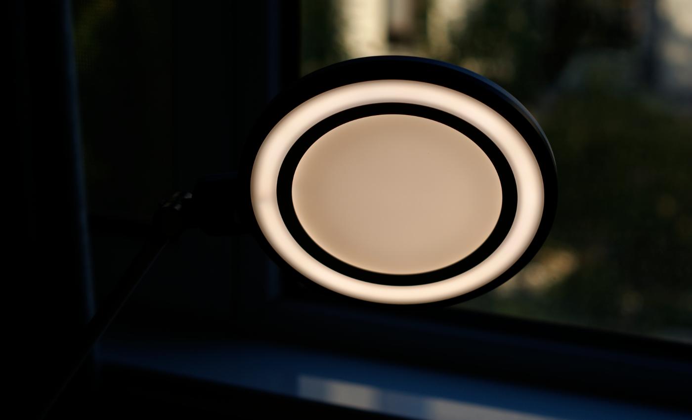 孩视宝智能护眼台灯,好视力和孩视宝台灯测评