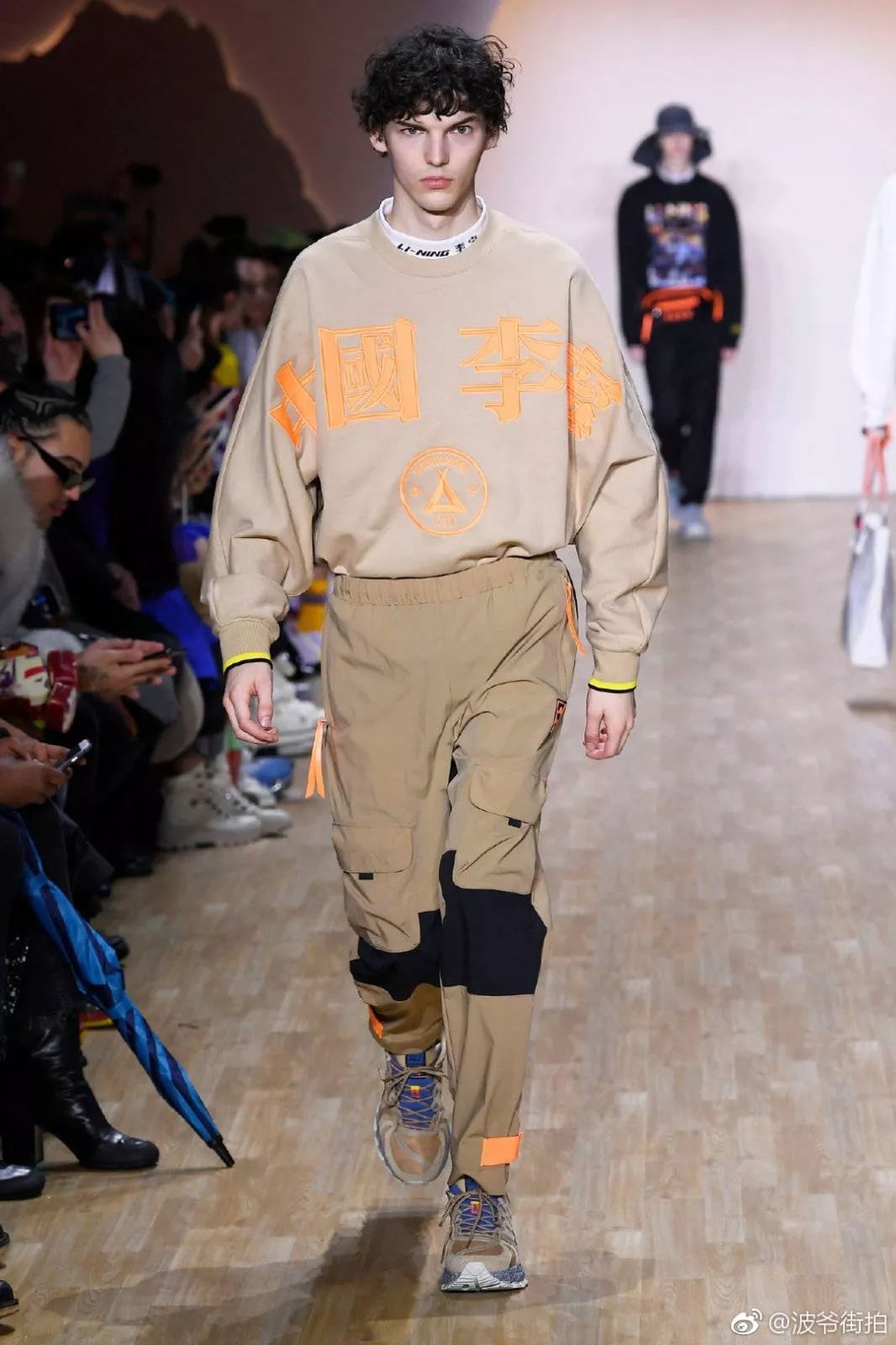 易烊千玺同款小众好物,易烊千玺蔡徐坤同款国潮鞋