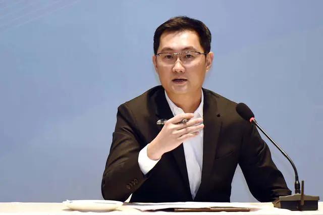 腾讯动真格了，不要因热心肠触碰微信禁区，不少人都被永久封号