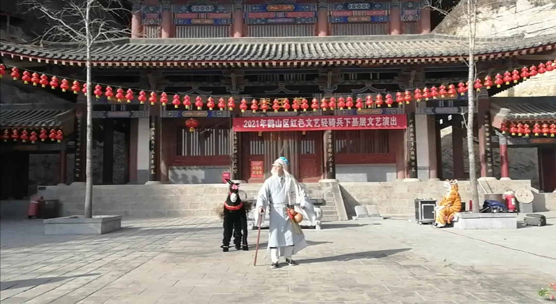 海拔500多米高山,500多米高山出现罕见一幕