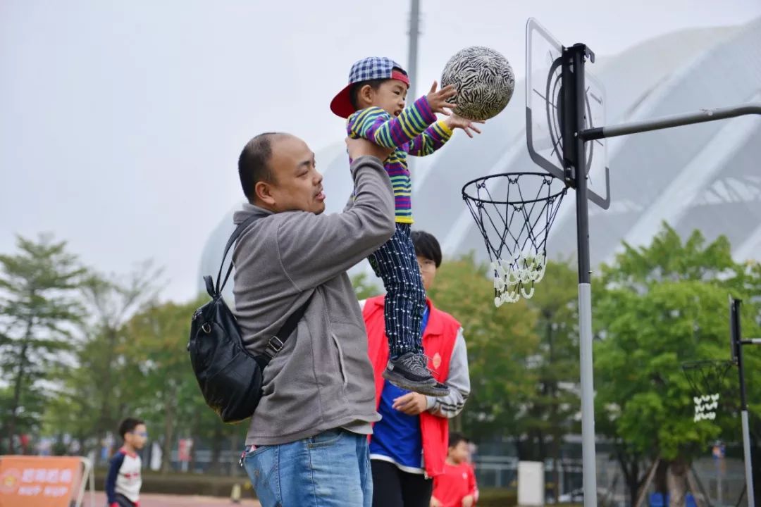 2019哈咘哈咘“小足球开启大梦想”福州市亲子嘉年华活动成功举办