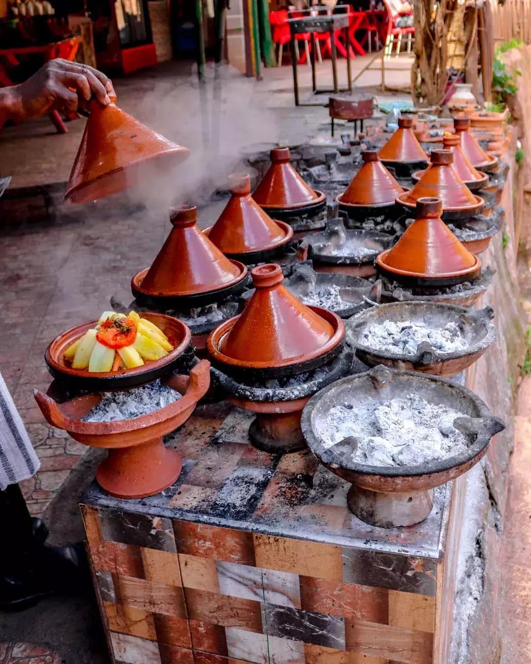 黑胡椒白胡椒香料介绍,山胡椒怎么分白胡椒和黑胡椒