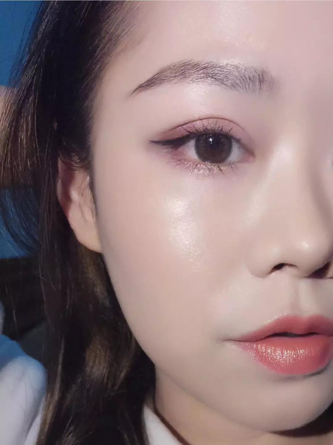 新手化妆粉底液平价推荐,新手如何选适合自己的粉底液