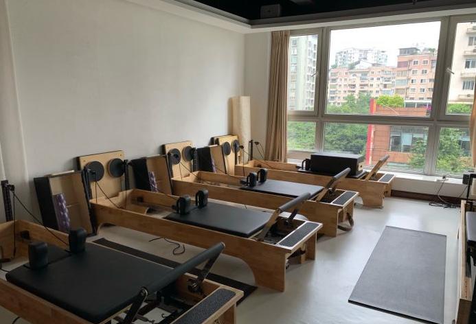 成都哪个瑜伽馆比较适合零基础的,成都郫县团结瑜伽馆