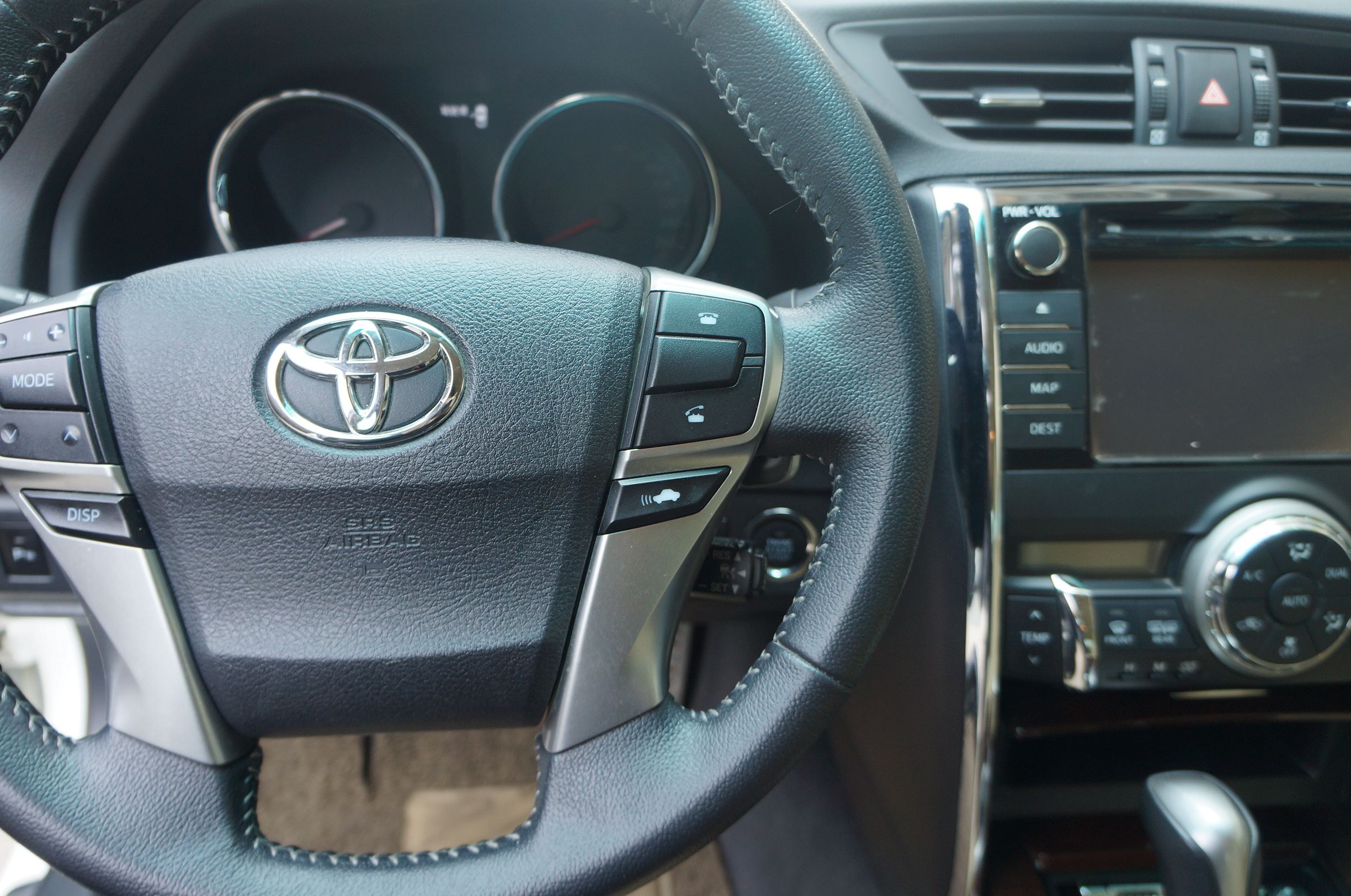 锐志3.0二手车,锐志3.0顶配版