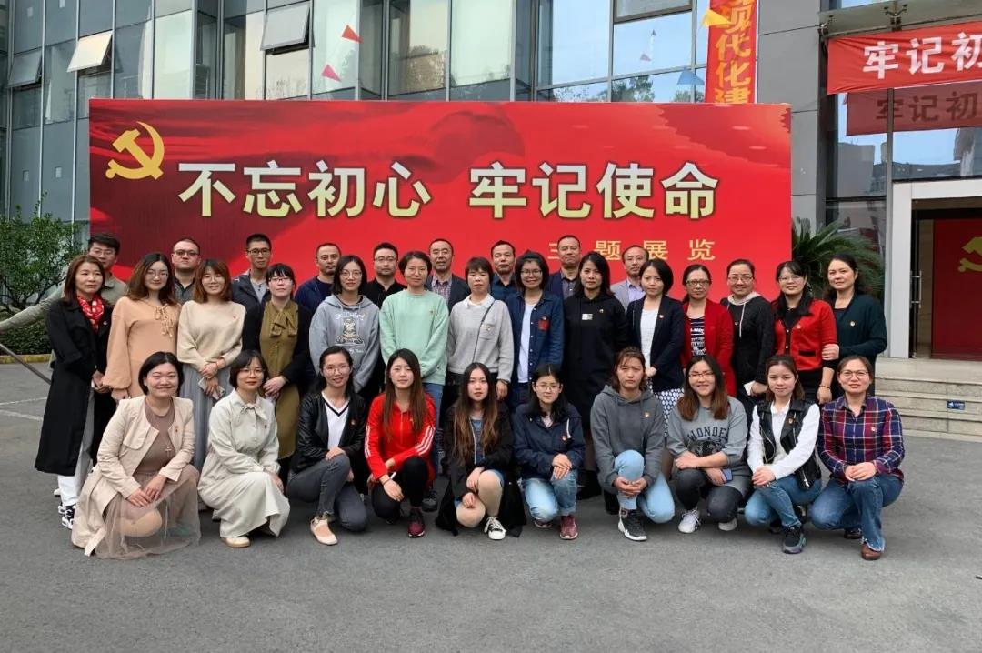 “诗里、画里、梅里”，这所学校在“梅花品格”下建构共生课堂