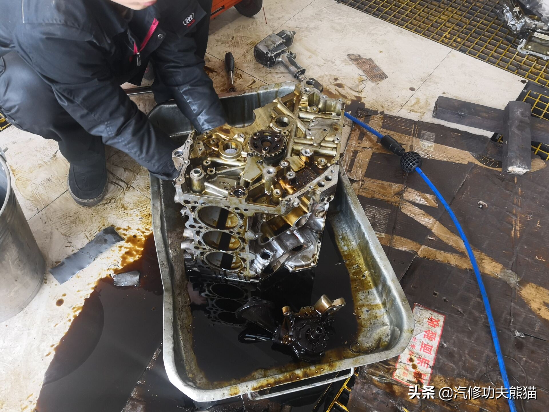 大众途锐急加速发动机故障灯点亮,大众新款途锐车子烧机油