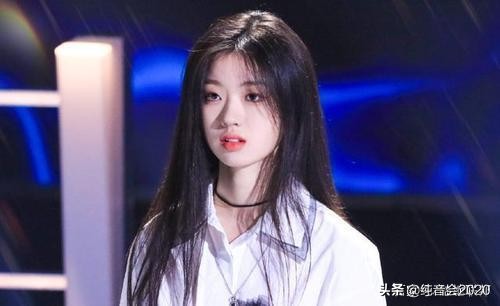 单依纯尊重李健老师吗,单依纯颜值担当