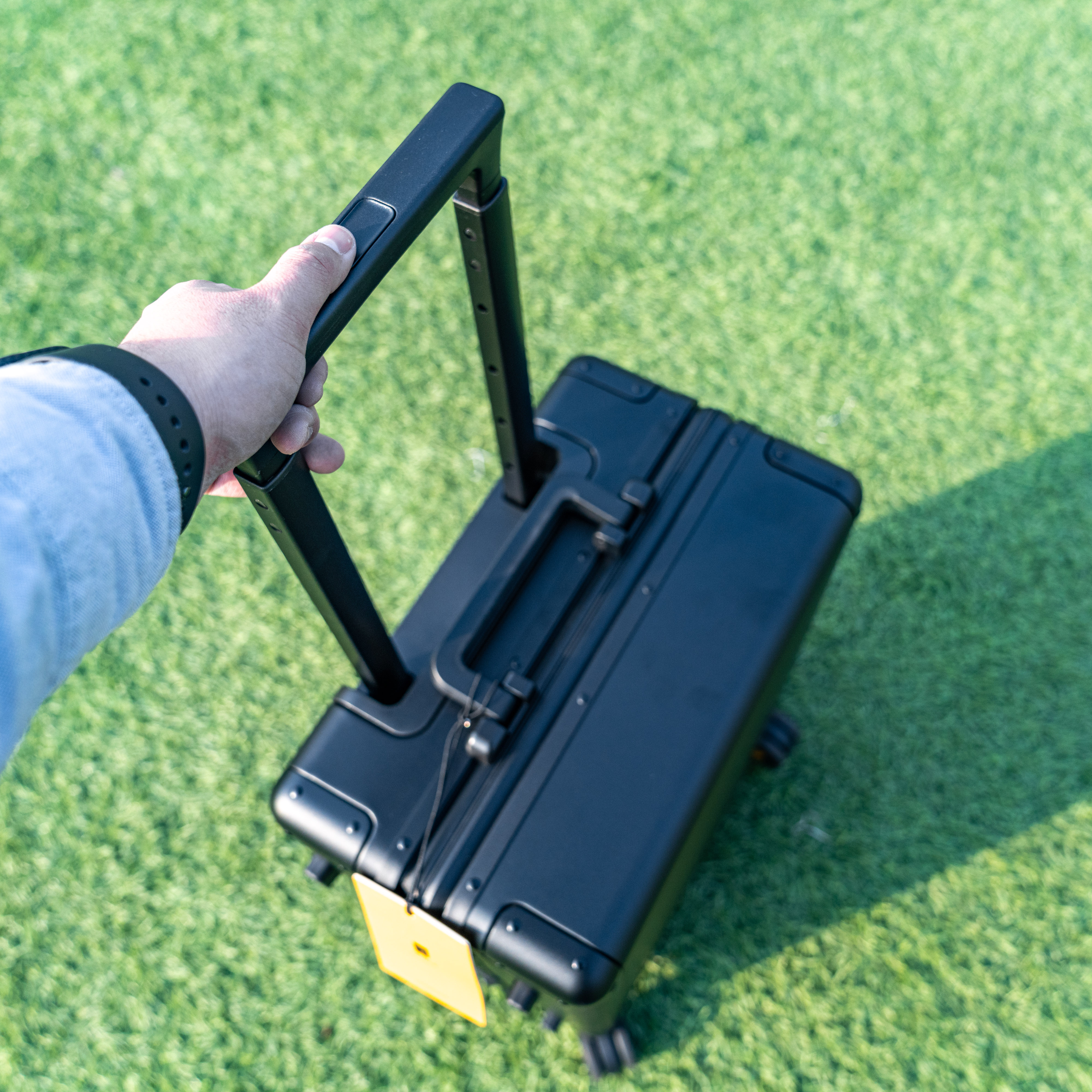 地平线8号铝镁合金旅行箱测评,行李箱推荐地平线八号