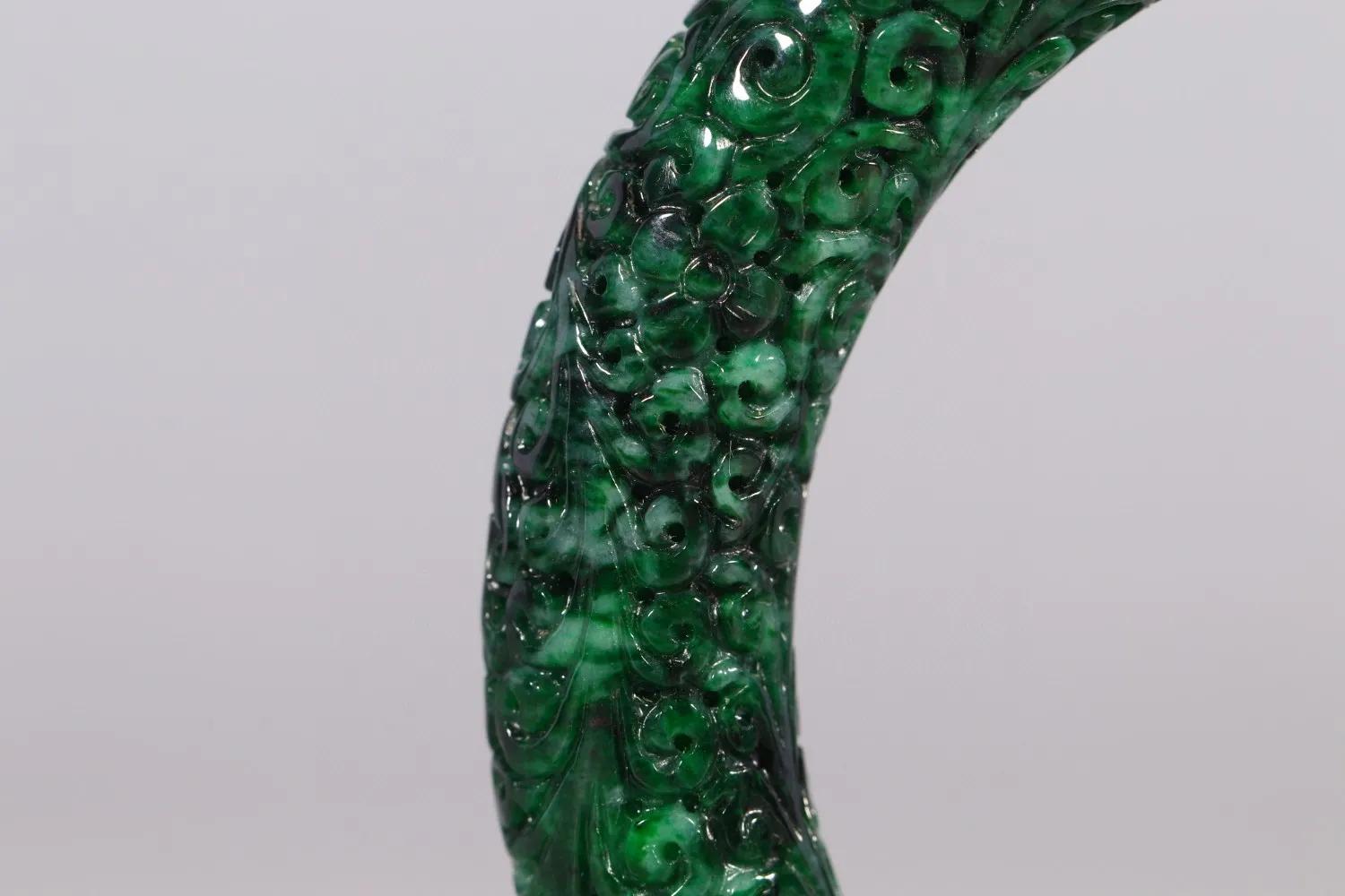 翡翠挂件分享,分享几款翡翠