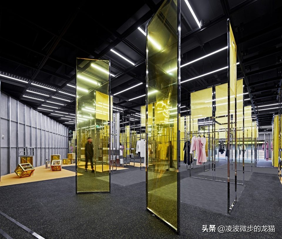 自助购物服装店设计,创意服装店空间设计