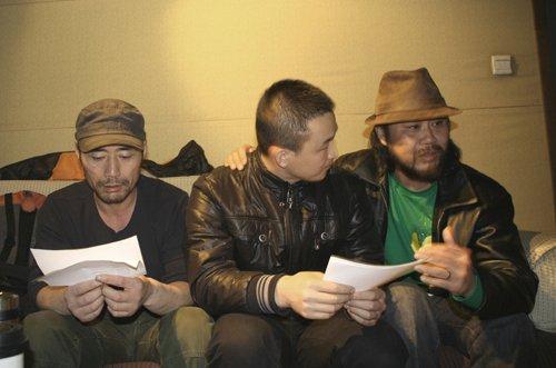 旭日阳刚成名当初唱的歌,旭日阳刚一夜爆红到毫无音讯