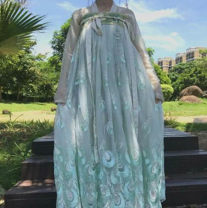 一看就很高贵的汉服,汉服看着就是赏心悦目