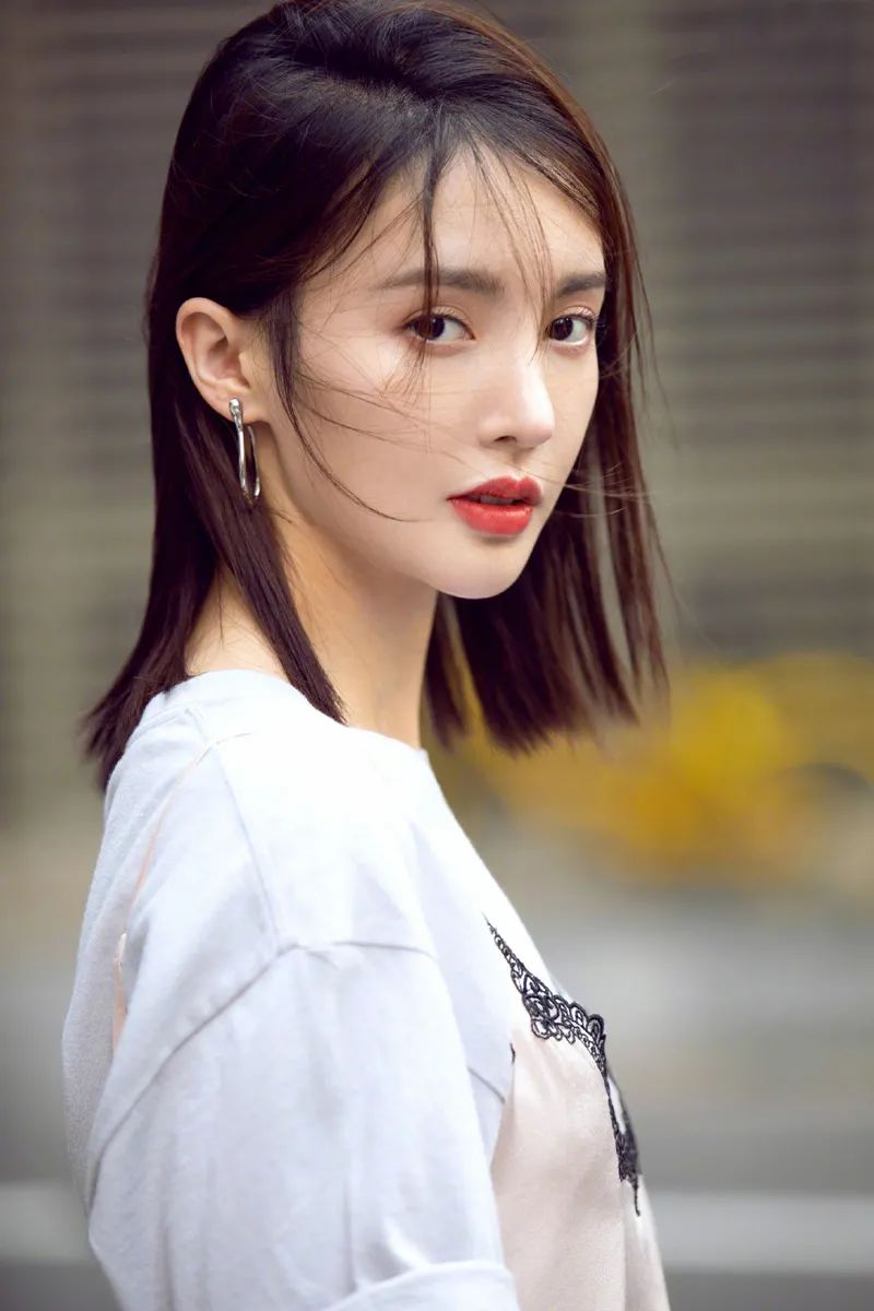 金晨北舞校花照,曾经的北舞校花金晨进了娱乐圈