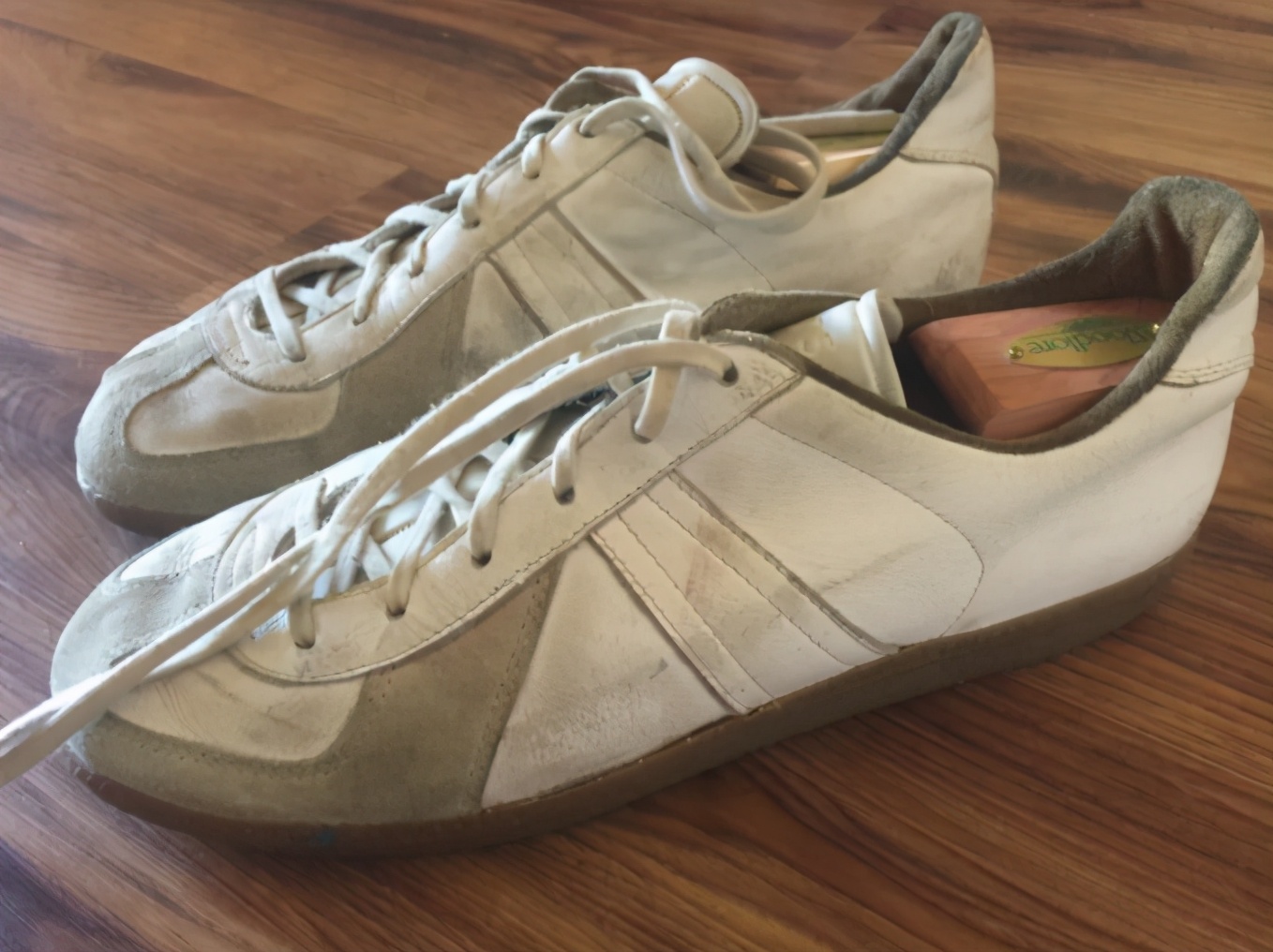 各大品牌的经典鞋款,好多品牌的鞋款式相似