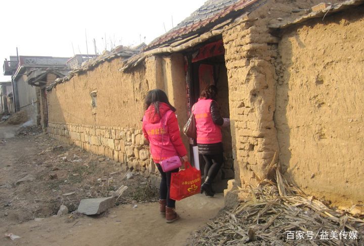 她是两千多孩子的“彩虹妈妈”，为服刑人员未成年子女撑起一片天