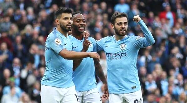 足坛50大巨星,足坛100大足球巨星排名