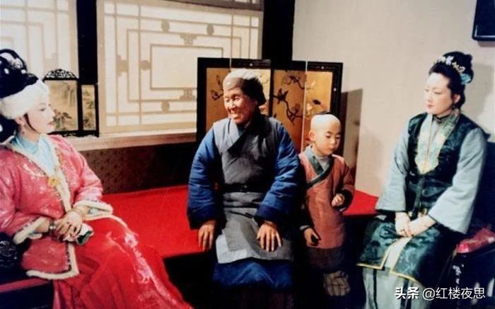 大俗即大雅，趣说《红楼梦》里的那些和“屎尿屁”有关的事儿