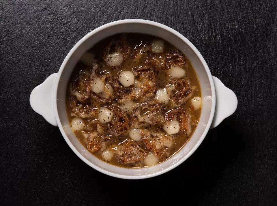 双立人厨具是德国品牌吗,双立人厨具是几线品牌