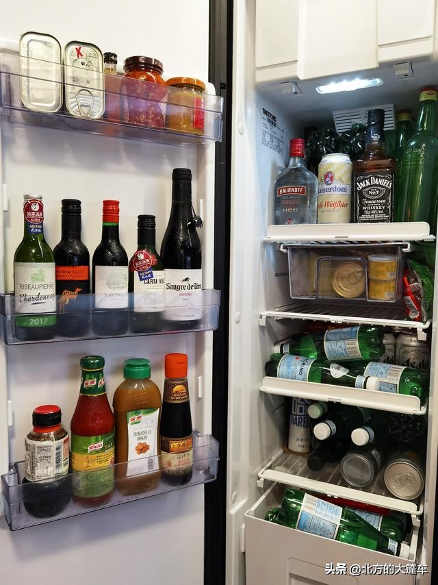 所有装备装进新房车,房车环游重走中国路准备完毕天亮就出发