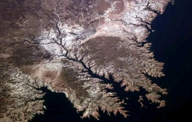 世界上最奇特的几何图形,科学家发现上帝指纹