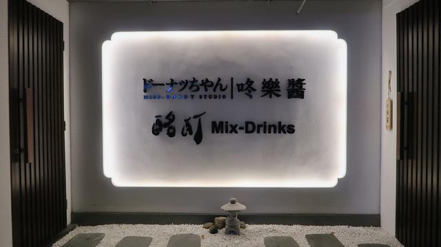 脸颊泛红毛孔粗大暗沉,脸颊泛红发烫毛孔扩张