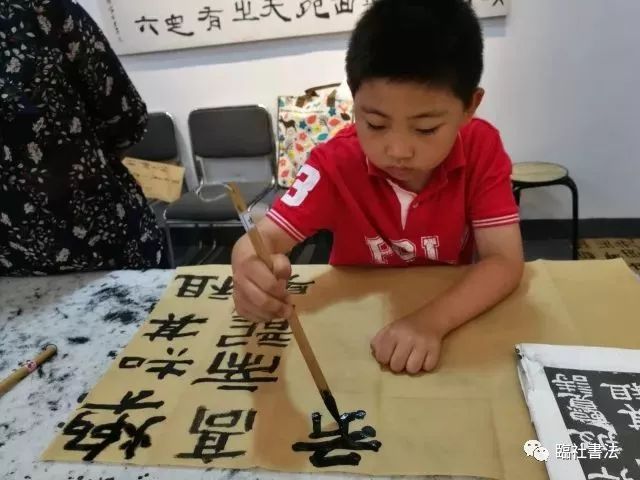 书法手抖怎么练习,毛笔书法怎么克服手抖