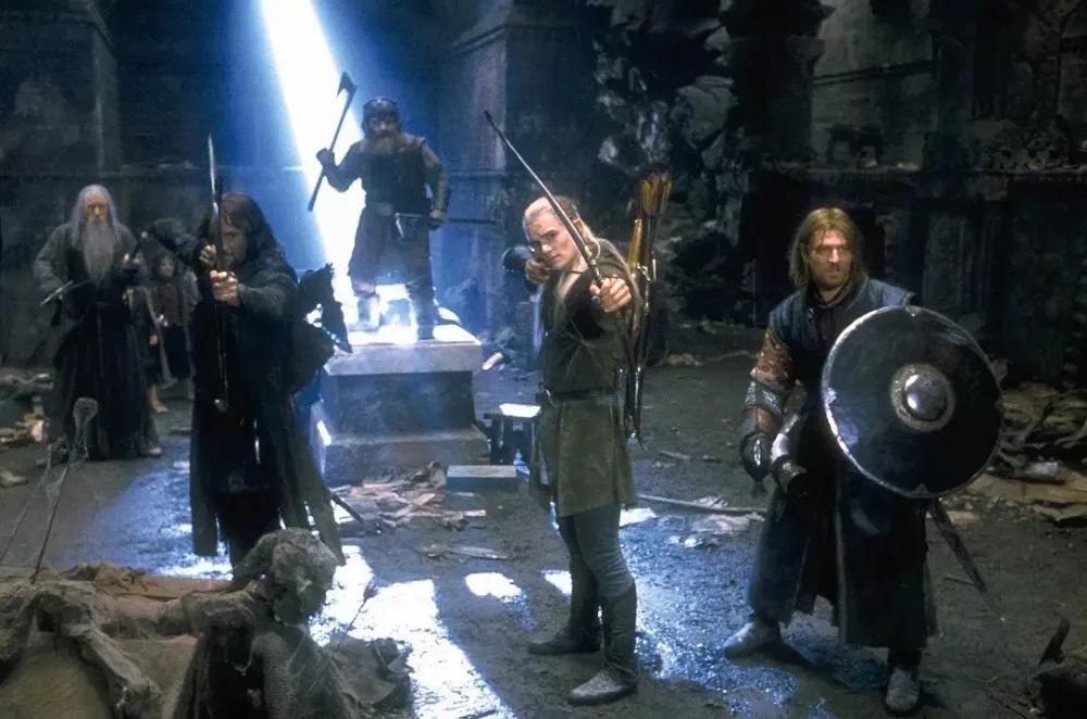 25年前9分神作,9.5分高分神作抨击现实