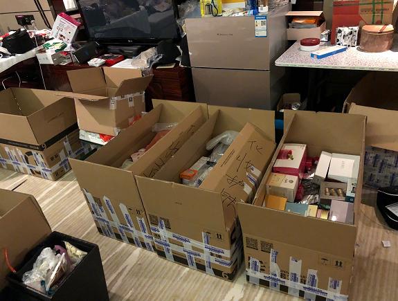 林允李佳琦推荐面膜,林允和李佳琦的生活照