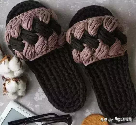 毛线地板拖鞋编织教程全过程,钩拖鞋的各种钩织教程