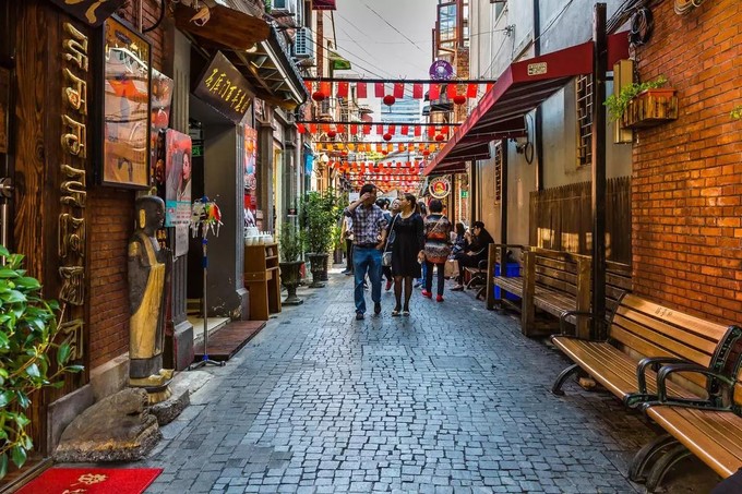 上海地铁附近景点推荐,上海地铁15号线沿线有哪些景点