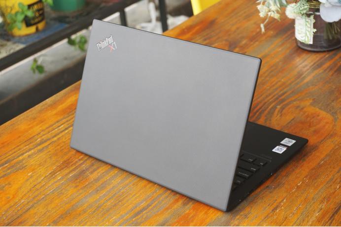 新买的thinkpadx1开不了机,thinkpadx1carbonai笔记本开卖