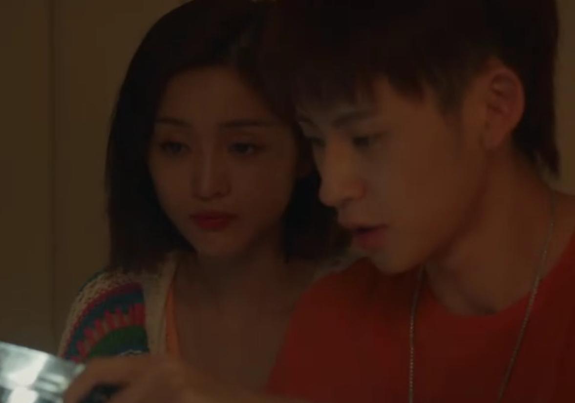 吴宣仪和小鬼这真的是恋爱综艺吗,小鬼和吴宣仪接吻是什么综艺