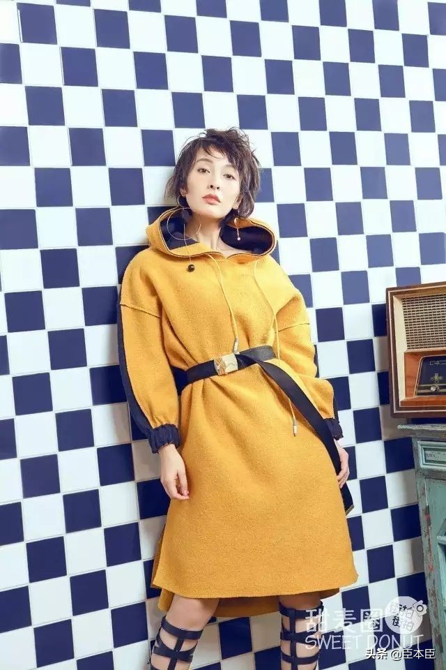 明星秋季穿搭，照着穿准没错
