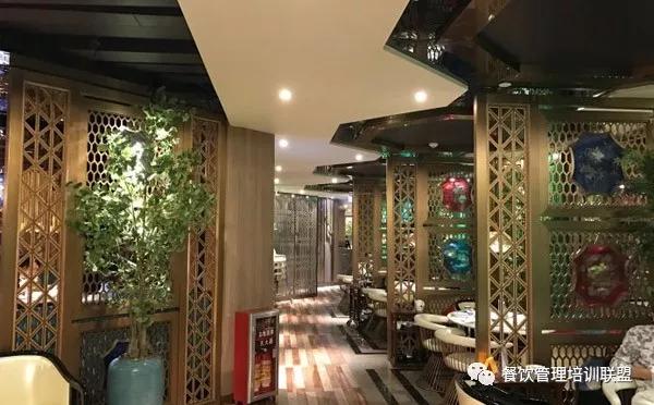 如何做到不跟顾客发生冲突,如何打破与顾客的尴尬局面